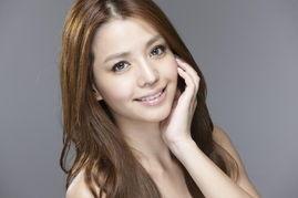 李毓芬 照片,镜头下的魅力瞬间