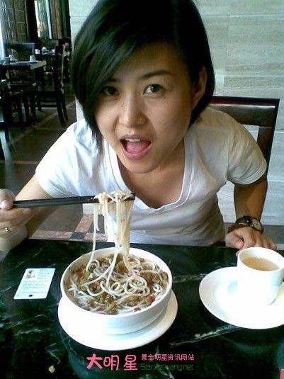 潘倩倩的个人资料,才华横溢的年轻才女，多才多艺的人生探索者