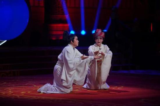 越剧蔡浙飞生活照